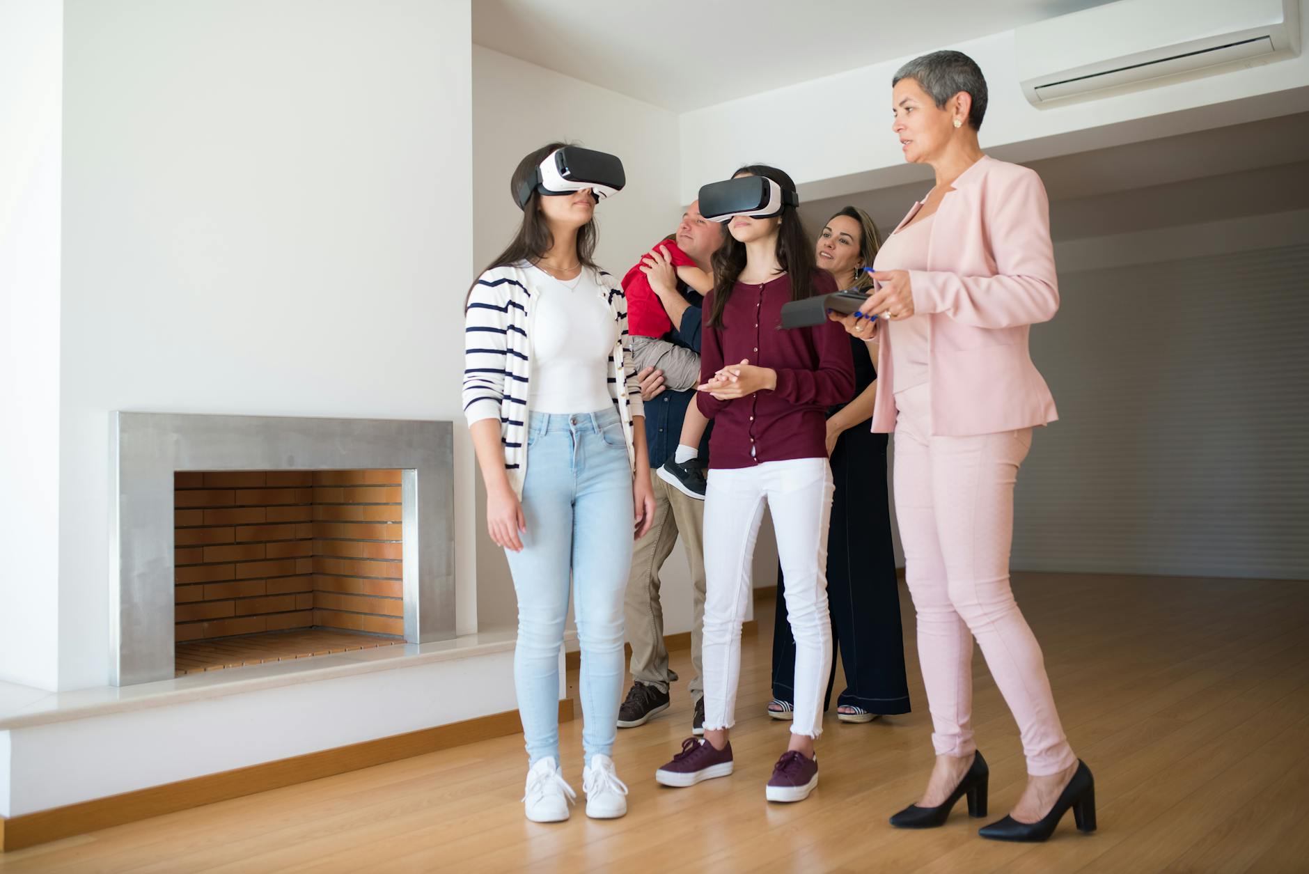 How to Build a PropTech Platform Website with Canvas